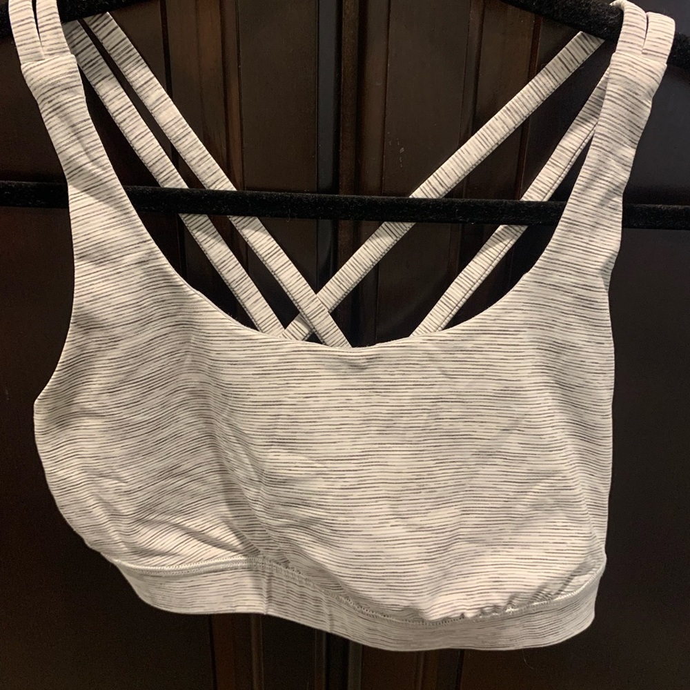 Lululemon light support yoga Sports Bra